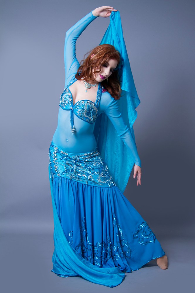 Nefabit Professional Bellydancer Spokane Washington Idaho classical egyptian